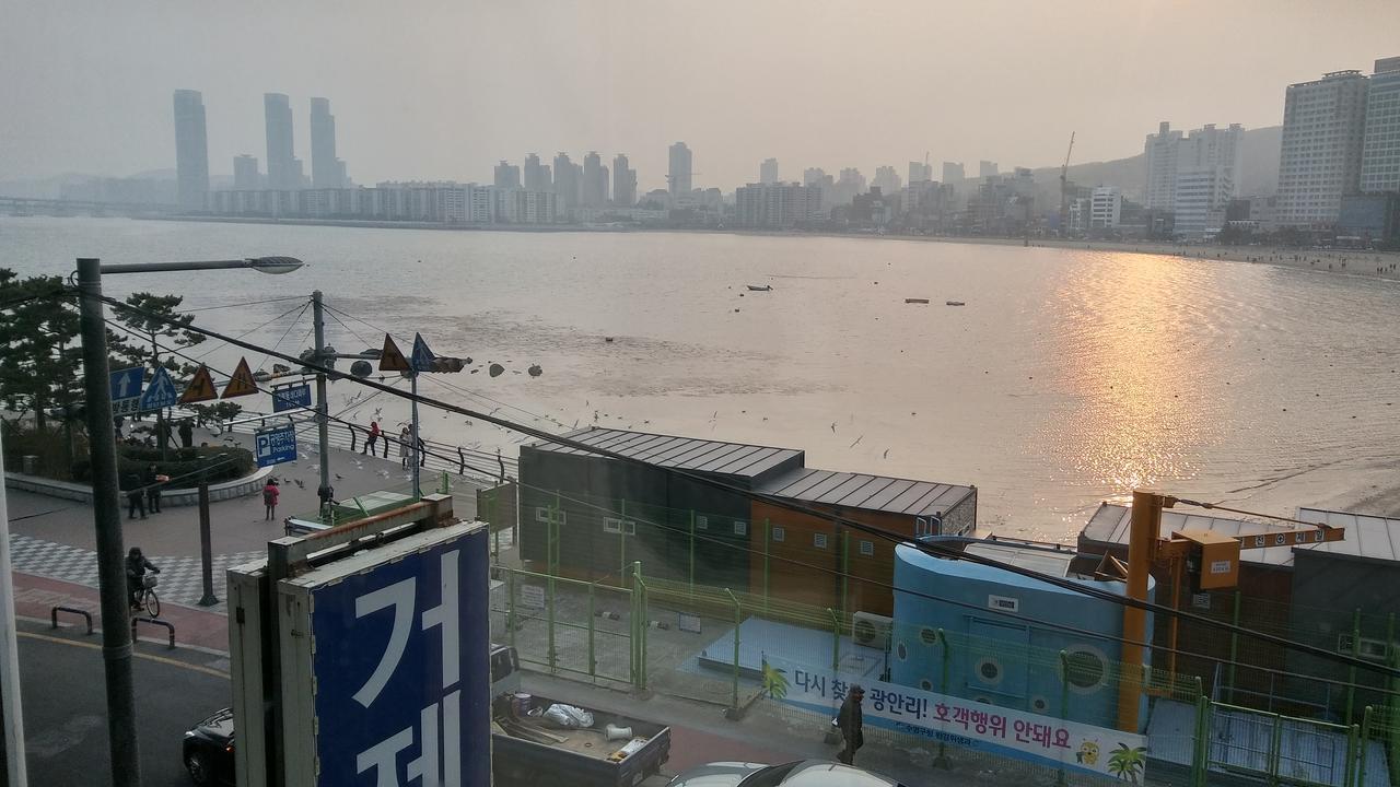 Yes Guesthouse Busan Esterno foto