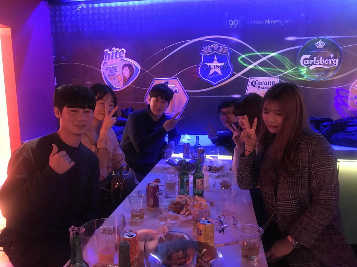Yes Guesthouse Busan Esterno foto